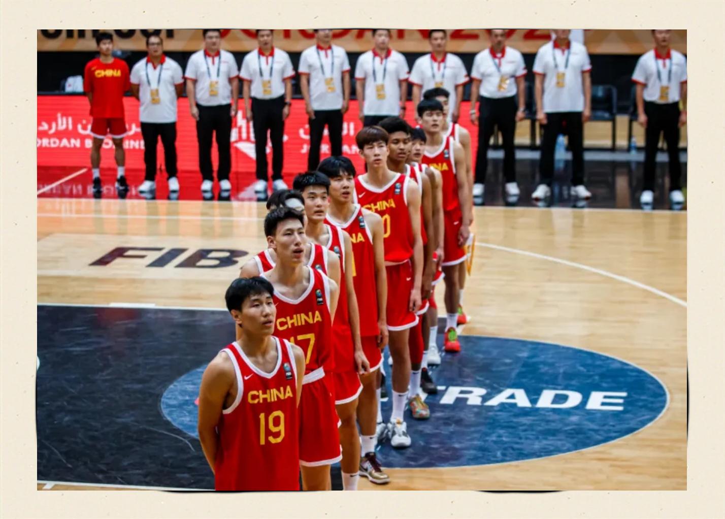 地拉那男篮实现逆袭，取得胜利！